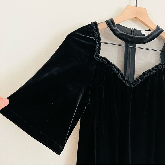 Foxiedox women's Black Mesh Neck Line Blouse Top XS - Picture 5 of 9